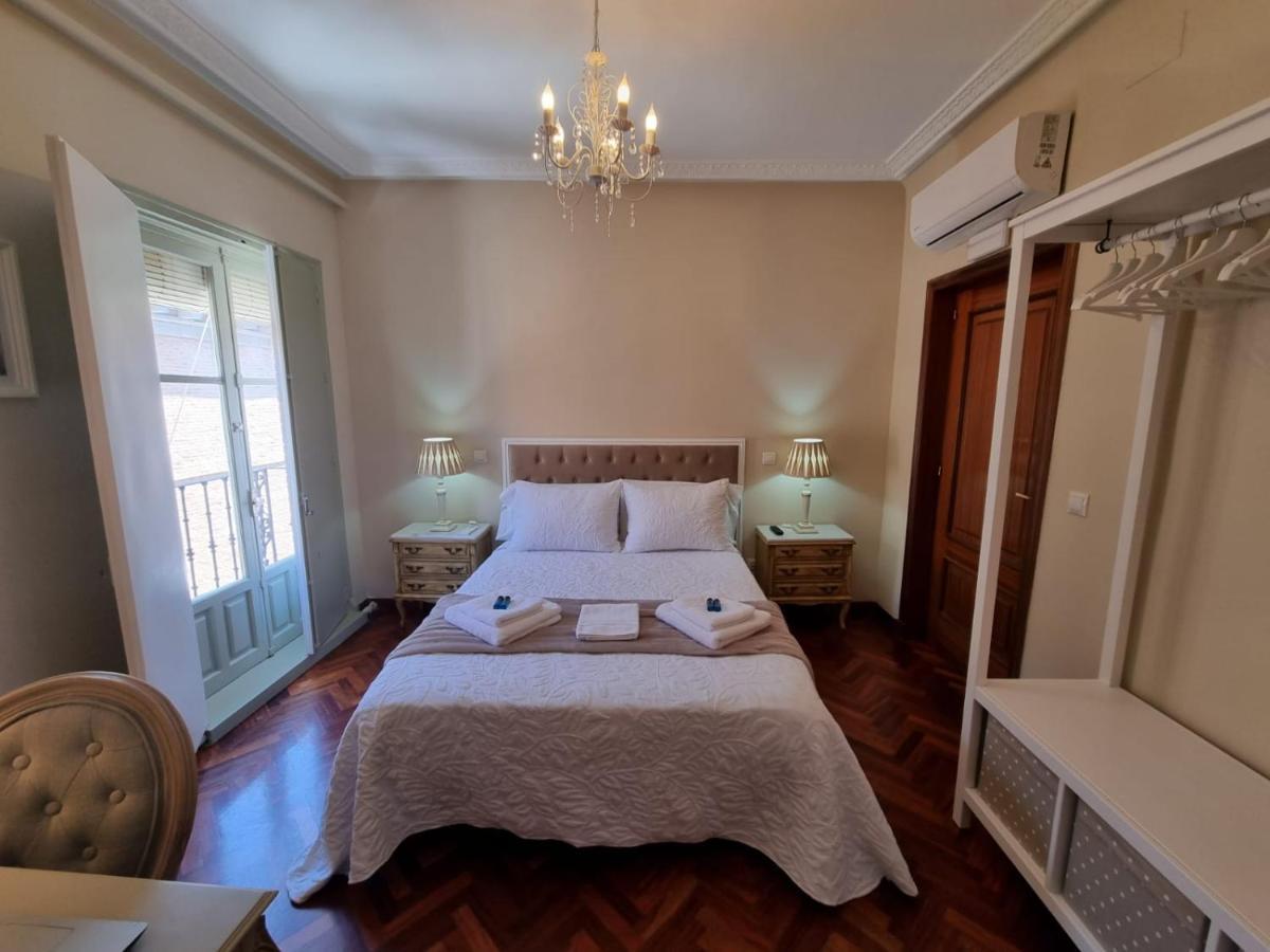 Отель Casa De Lorca Алькала-де-Энарес Экстерьер фото